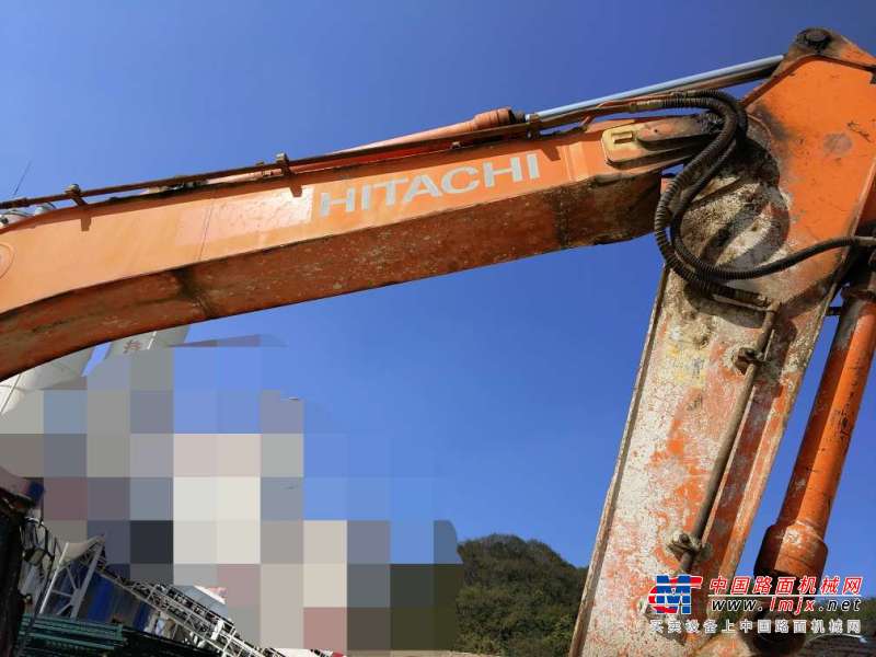 贵州出售转让二手11000小时2010年日立ZX210H挖掘机