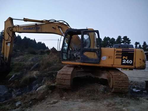 贵州出售转让二手8200小时2010年柳工920D挖掘机