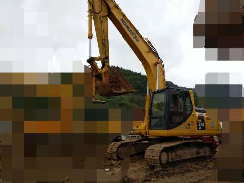 贵州出售转让二手4500小时2014年力士德SC210挖掘机