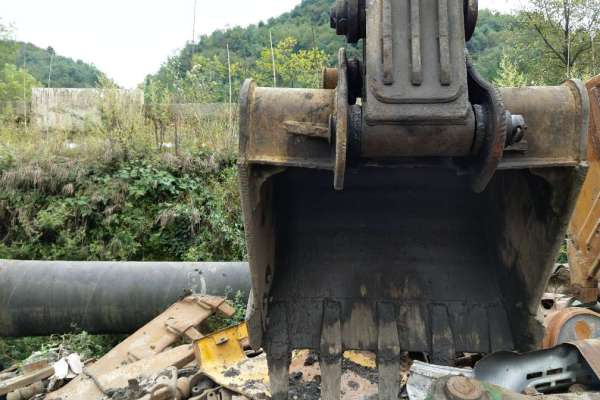 贵州出售转让二手5100小时2012年柳工925D挖掘机