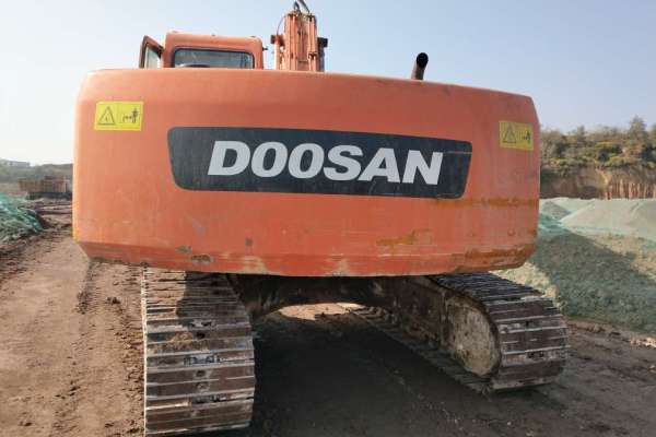 山西出售转让二手10000小时2009年斗山DH220LC挖掘机