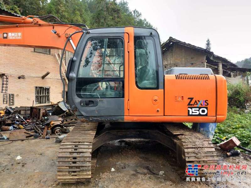 贵州出售转让二手8000小时2009年日立ZX120挖掘机