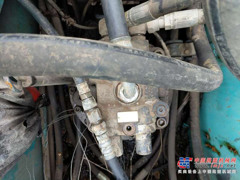 贵州出售转让二手11000小时2007年神钢SK250LC挖掘机
