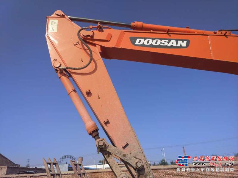 内蒙古出售转让二手15000小时2004年大宇DH220LC挖掘机