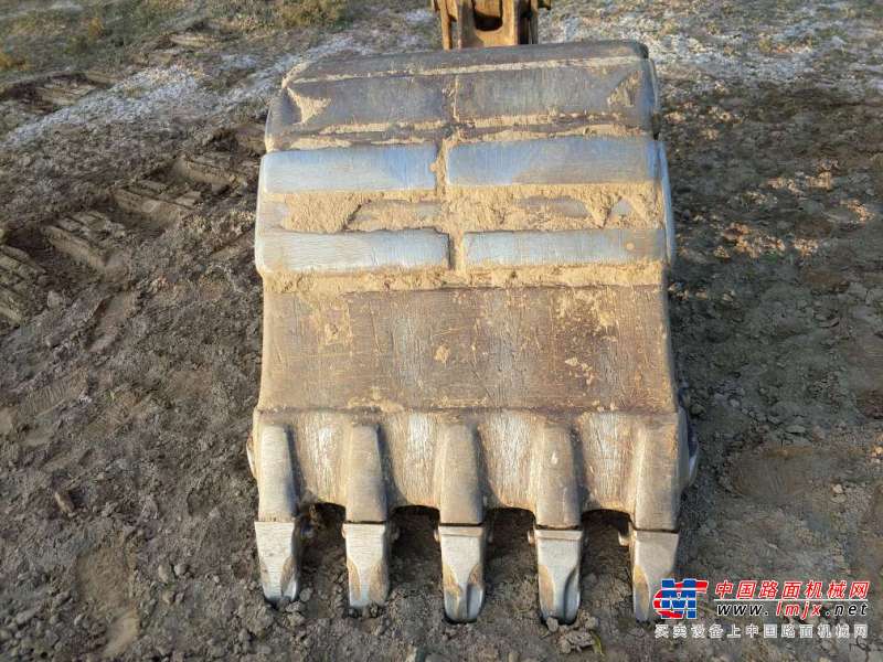 内蒙古出售转让二手7000小时2010年日立EX120挖掘机