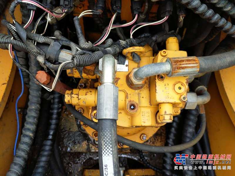贵州出售转让二手5000小时2012年三一重工SY215C挖掘机
