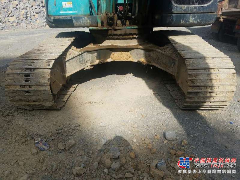 贵州出售转让二手796小时2015年神钢SK260LC挖掘机
