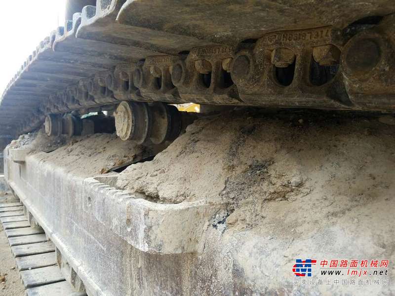 贵州出售转让二手8000小时2011年福田雷沃FR260挖掘机