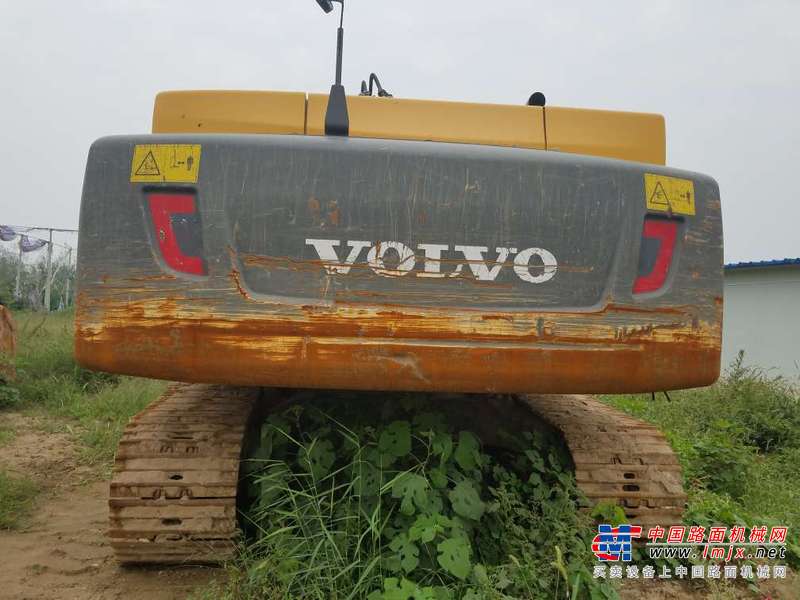 陕西出售转让二手4000小时2014年沃尔沃EC250D挖掘机