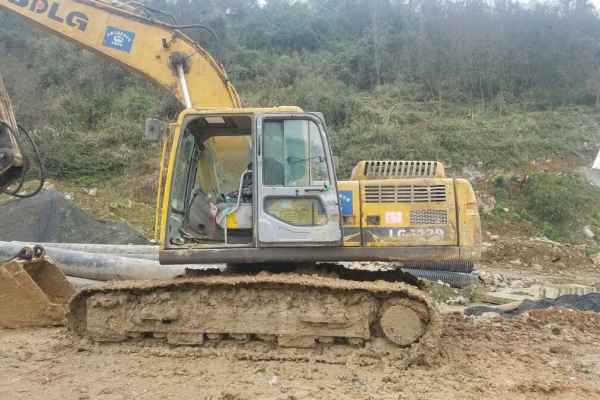 贵州出售转让二手7720小时2011年临工LG6220挖掘机