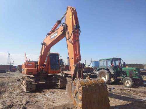 内蒙古出售转让二手10000小时2011年斗山DH220LC挖掘机