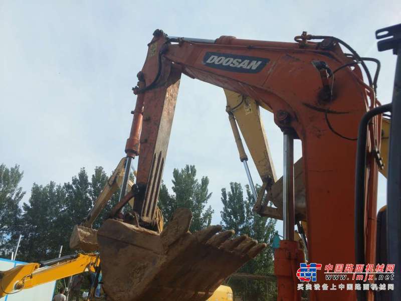 河南出售转让二手8394小时2011年斗山DH80挖掘机
