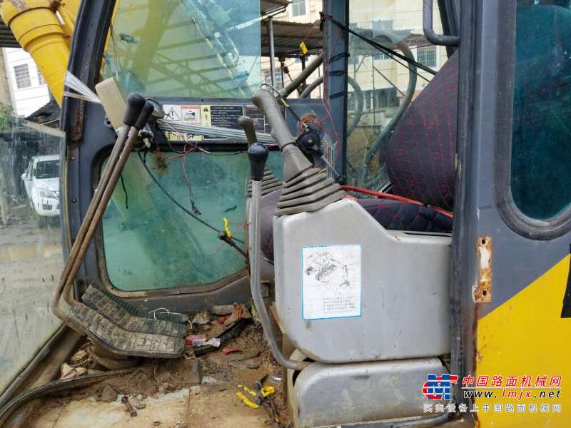 贵州出售转让二手10000小时2008年玉柴YC135挖掘机