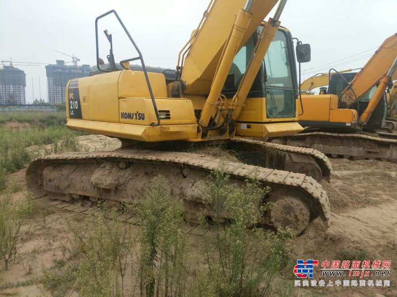 河南出售转让二手7653小时2012年小松PC210LC挖掘机