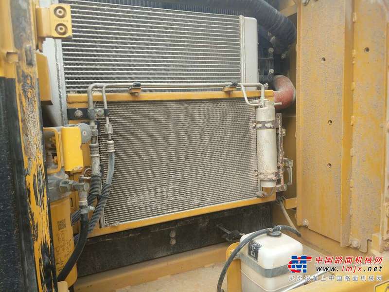 河南出售转让二手6043小时2011年卡特彼勒323DL挖掘机