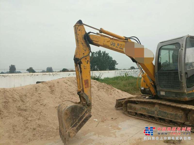 河南出售转让二手4862小时2013年福建劲工JG608L挖掘机