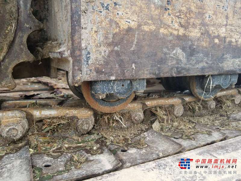宁夏出售转让二手6000小时2010年龙工LG6060挖掘机