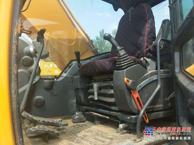 河南出售转让二手5636小时2011年现代R225LC挖掘机