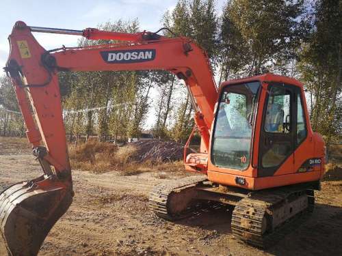 吉林出售转让二手9586小时2011年斗山DH80GOLD挖掘机