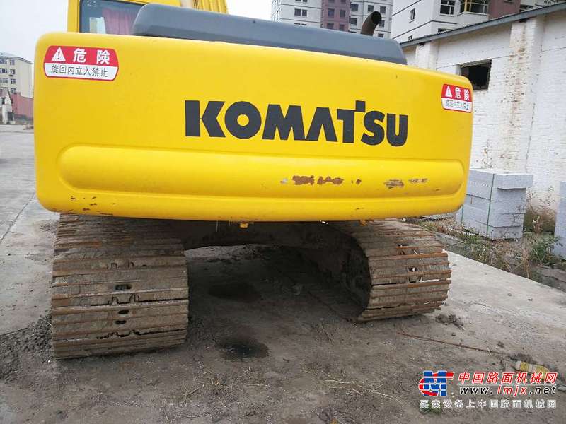 吉林出售转让二手18000小时2005年小松PC220挖掘机