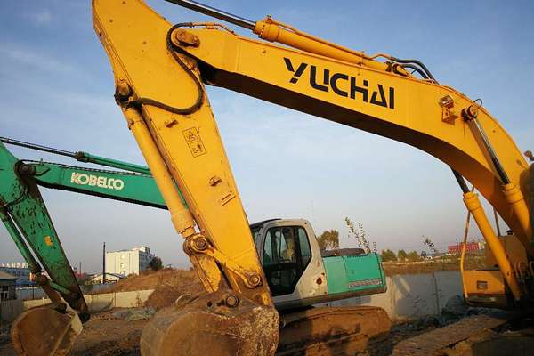 吉林出售转让二手10000小时2011年玉柴YC230LC挖掘机