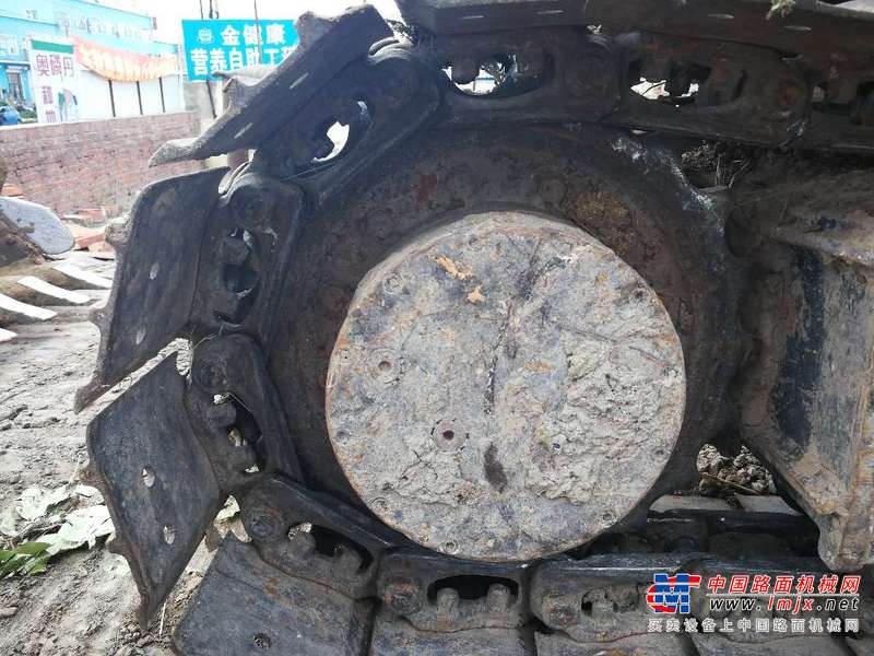 吉林出售转让二手6000小时2011年龙工LG6065挖掘机