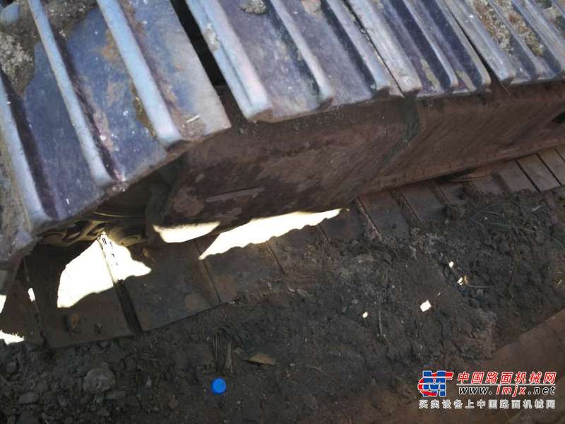 吉林出售转让二手18000小时2006年日立ZX230挖掘机