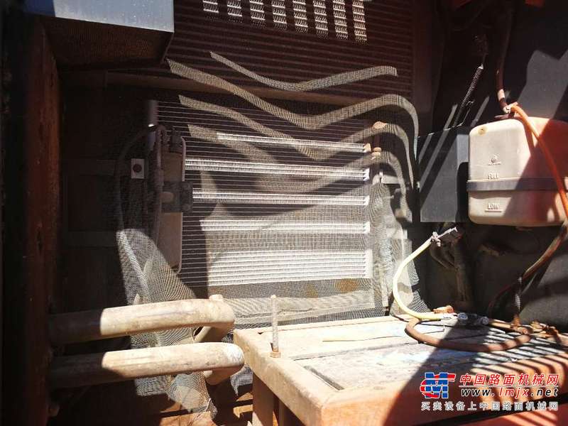 吉林出售转让二手15000小时2006年日立ZX230挖掘机