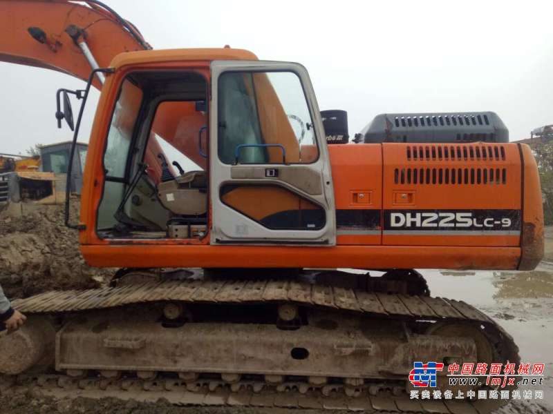 陕西出售转让二手5200小时2011年斗山DH225LC挖掘机