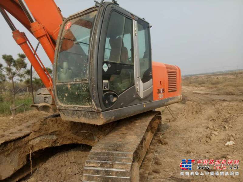 山东出售转让二手9500小时2010年日立ZX200挖掘机