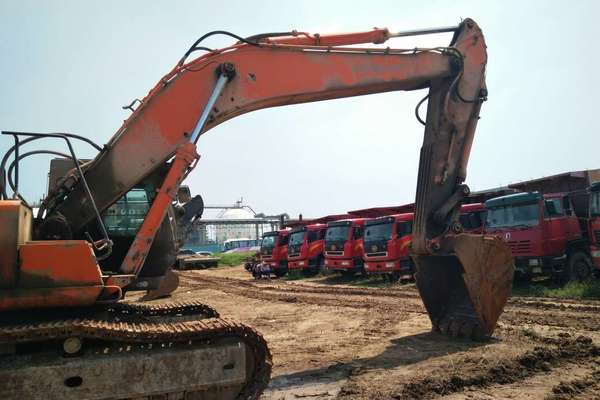 山东出售转让二手11000小时2012年日立ZX450H挖掘机