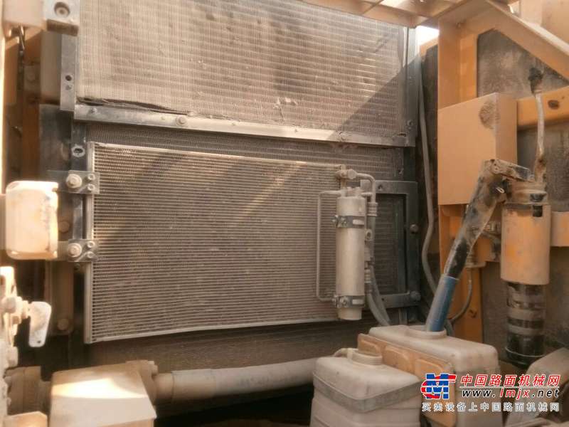 山东出售转让二手5000小时2011年柳工922D挖掘机
