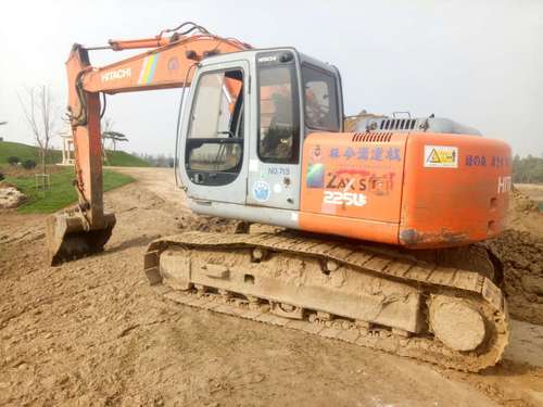 山东出售转让二手5800小时2003年日立EX225挖掘机