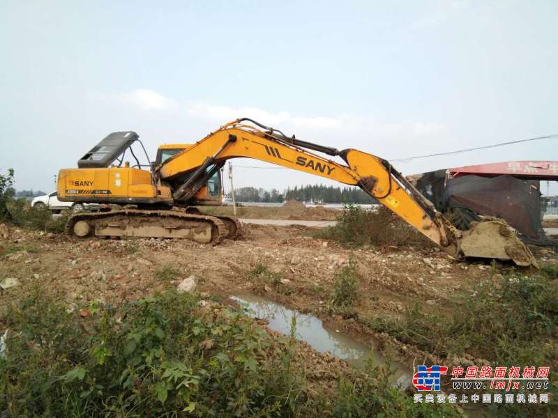 安徽出售转让二手9864小时2011年三一重工SY215C挖掘机