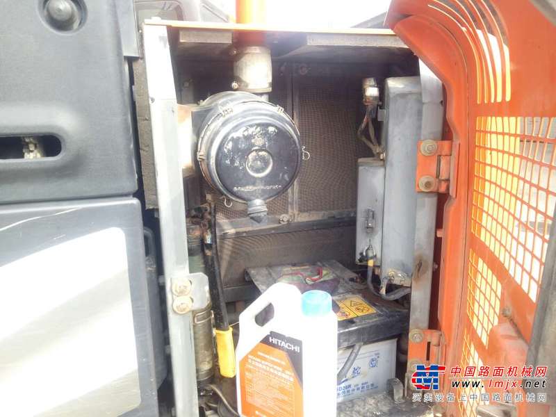 陕西出售转让二手3900小时2014年日立ZX70挖掘机