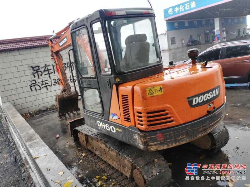 山西出售转让二手9600小时2008年斗山DH55挖掘机