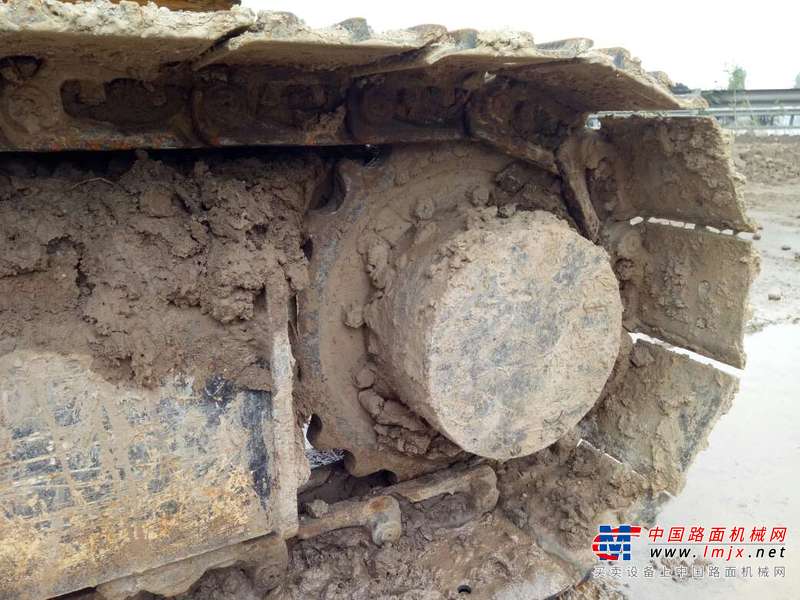 山西出售转让二手6500小时2011年龙工LG6060挖掘机