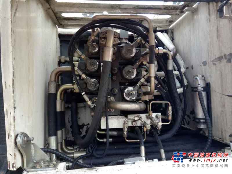 云南出售转让二手16000小时2004年阿特拉斯3306LC挖掘机