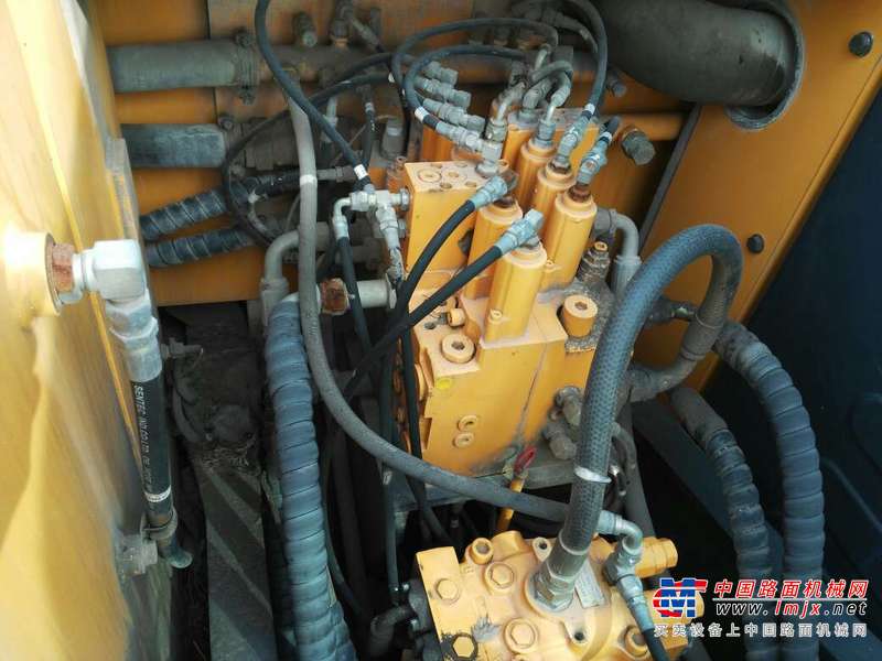 山西出售转让二手7240小时2009年现代轮挖R150W挖掘机