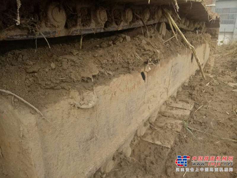 山东出售转让二手12000小时2003年日立EX120挖掘机
