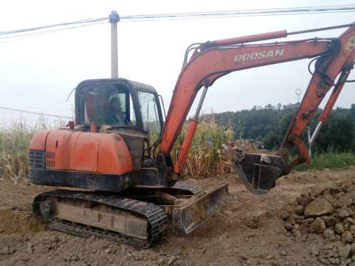 山西出售转让二手10000小时2007年斗山DX60挖掘机
