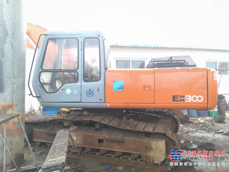 辽宁出售转让二手20000小时2004年日立EX220挖掘机