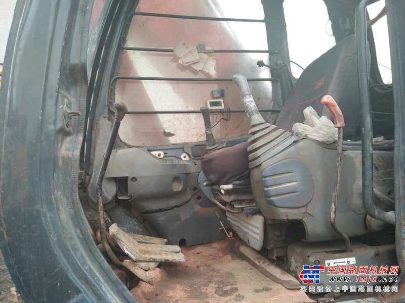 山东出售转让二手15000小时2003年日立EX220挖掘机