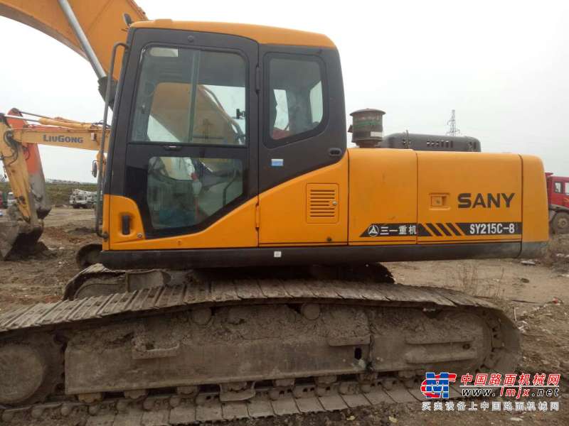 黑龙江出售转让二手11000小时2010年三一重工SY215C挖掘机