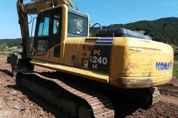 山西出售转让二手9980小时2011年小松PC240LC挖掘机