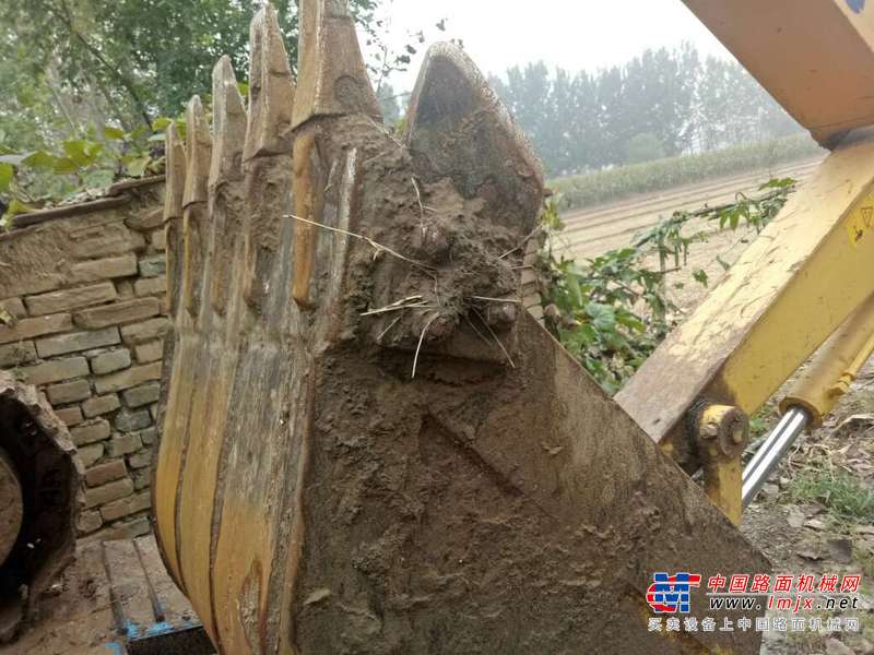 山东出售转让二手2990小时2015年小松PC60挖掘机