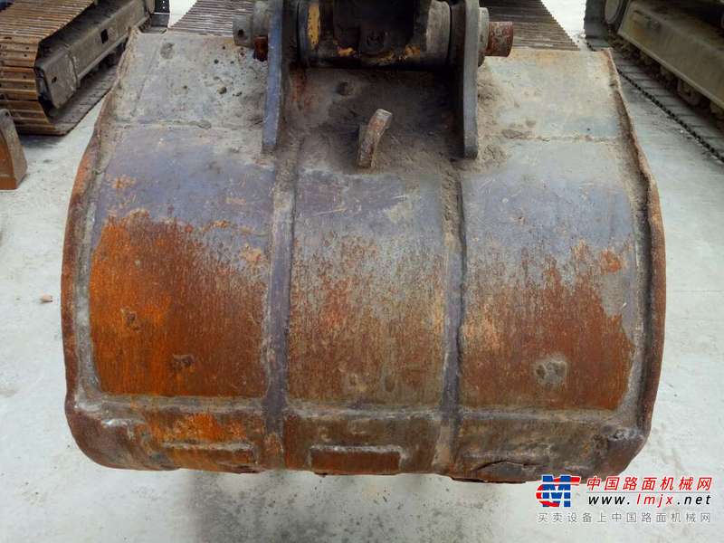 陕西出售转让二手1980小时2013年柳工908D挖掘机