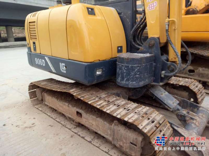 陕西出售转让二手2340小时2013年柳工CLG906D挖掘机