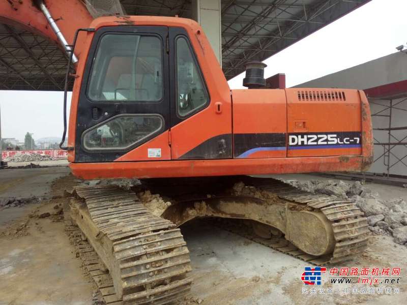 江西出售转让二手12000小时2010年斗山DH225LC挖掘机