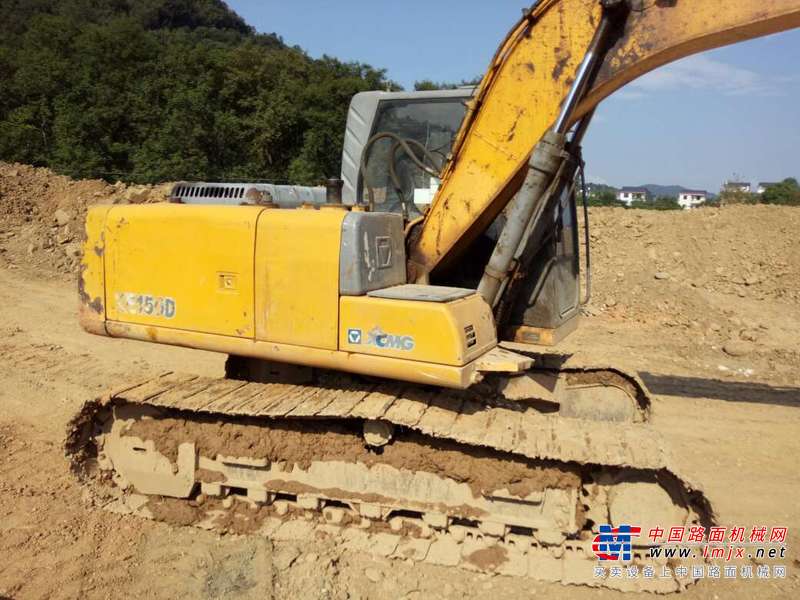 江西出售转让二手10000小时2011年徐工XE150D挖掘机